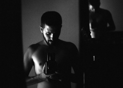 Студент из Ставрополя покончил с собой на глазах родителей