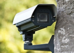 Из школы в Михайловске подростки украли дорогую камеру видеонаблюдения