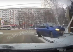 В Ставрополе водитель при странных обстоятельствах попал в аварию 