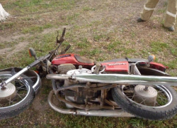 Мотоциклист погиб на Ставрополье при столкновении с деревом