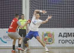 Гандболисты ставропольского «Виктора» в «валидольном» рандеву «дожали» визави из Снежинска 