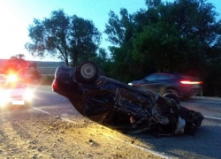 Появилось видео жесткого тройного ДТП вблизи Ставрополя