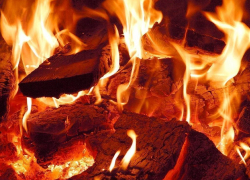 В Ставрополе эвакуировали семерых из-за пожара