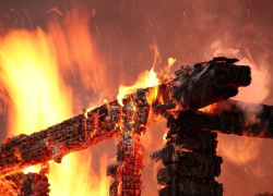 В селе Красногвардейском при пожаре погибли 3 человека