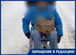 «Без процедур умрет»: инвалид-колясочник из Ставрополя с трудом попал к врачу из-за не расчищенного от снега двора 