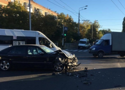 Мать с ребенком находились в перевернувшейся в ДТП с «Мерседесом» «скорой» в Ставрополе 