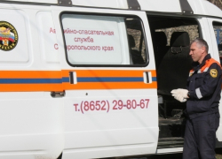 На Ставрополье легковушка влетела в автозаправку