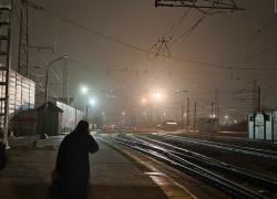 Связанные со Ставропольем поезда задержали на несколько часов из-за остановки Крымского моста