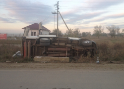 В Минераловодском районе от опрокидывания "Газели" пострадали трое несовершеннолетних