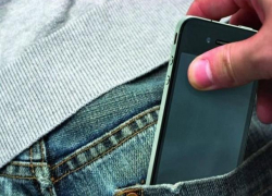 На Ставрополье парень отнимал телефоны у подростков