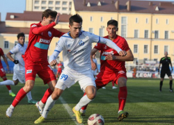 Спарринги «Динамо»: ставропольские футболисты провели ряд контрольных матчей в Ессентуках