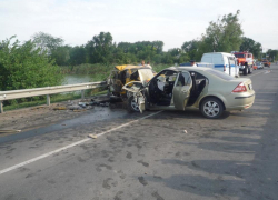 На Ставрополье произошла авария: двое погибли