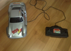 Из пятигорского магазина украли детскую машинку