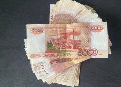 Аналитики выяснили, у кого выросла зарплата на 35% за прошлый год на Ставрополье 