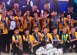 Ставропольская детская футбольная команда победила в турнире памяти Владислава Духина