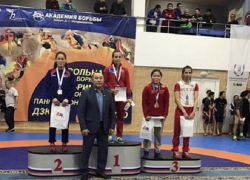 Спортсменка из Железноводска взяла золото на всероссийском турнире по вольной борьбе