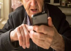 89-летняя жительница Ставрополья перевела мошеннику 22 тысячи рублей