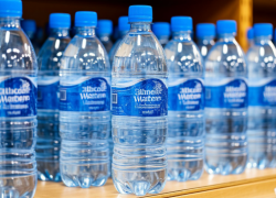 Жители КМВ пожаловались губернатору на конский ценник за питьевую воду из-за аварии 