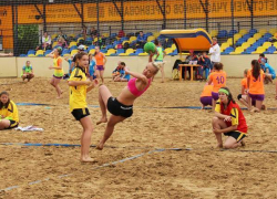 Гандболистки из Ставрополя привезли «серебро» с соревнований на Урале