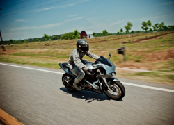 В Ставрополе мотоциклист сбил двоих пешеходов