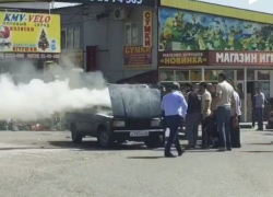 В Пятигорске внезапно загорелся автомобиль