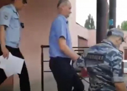 В сеть попали кадры с задержанием гендиректора ставропольского «Газпрома»