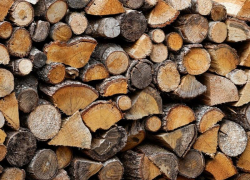 Контрабандист со Ставрополья пытался вывезти древесину стоимостью три миллиона из страны