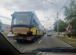 Местные жители заметили в Ставрополе новый троллейбус