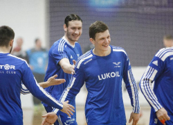 Гандболисты ставропольского «Виктора» на курорте потрудились над «физикой» и тактикой