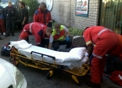 В Пятигорске неизвестный напал на женщину и два раза ударил ножом в сердце