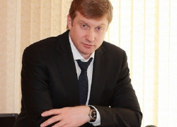 Экс-министр строительства и дорожного хозяйства Игорь Васильев пойман на "липовых" декларациях, - источник