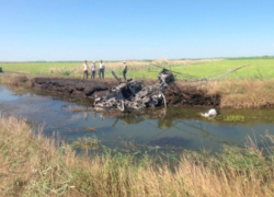 Ставропольский вертолет разбился и сгорел при обработке полей