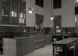 Бывших полицейских на Ставрополье осудили за изнасилование задержанной