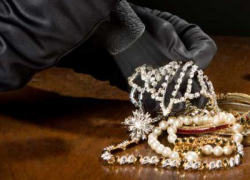 В Апанасенковском районе пойман похититель ювелирных изделий