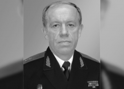 Осужденный за взятки генерал-лейтенант и экс-начальник ФСО по СКФО Геннадий Лопырев умер в больнице  