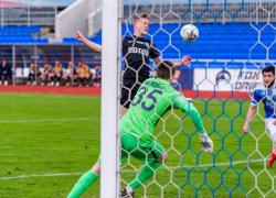 Голевой фейерверк и виктории лидеров: подводим итоги 26 тура футбольного первенства на юге России