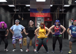 Участники «Сбросить лишнее-3» присоединились к UNO-челленджу от Little Big