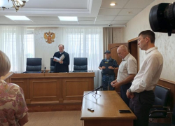 Клетка для потерпевших: что происходит с делом известного волонтера Секриеру и его отца на Ставрополье