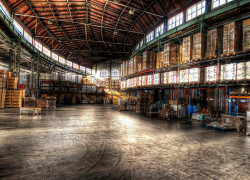 Воры на Ставрополье разобрали стену, чтобы ограбить базу