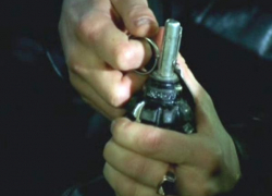 На Дону в машину уроженца Ставрополья бросили гранату