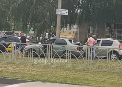 Гигантская пробка образовалась на проспекте Кулакова из-за автохама в Ставрополе 