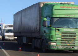 В Шпаковском районе Ставрополья горел грузовик