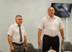 Главврача одной из больниц Ставрополья четырежды за день привлекли к ответственности за игнорирование обращений