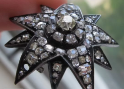 Бриллиантовую звезду императрицы Сиси продают в Ставрополе почти за 4 миллиона