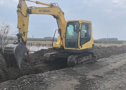 В Новоалександровском округе «Ставрополькрайводоканал» капитально ремонтирует водовод