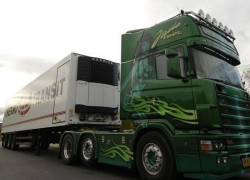 Дальнобойщик из МинВод выколол глаз напарнику из-за зарплаты