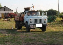 Водовоз сбил насмерть внезапно выскочившего перед ним мужчину на Ставрополье
