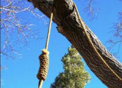 Несовершеннолетняя на Ставрополье повесилась из-за ссор с парнем