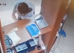 Видео с кражей телефона в Ставрополе вызвало массу негодования у горожан