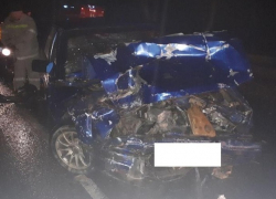 Водитель "Москвича" разбился насмерть после столкновения с "КамАЗом" на Ставрополье